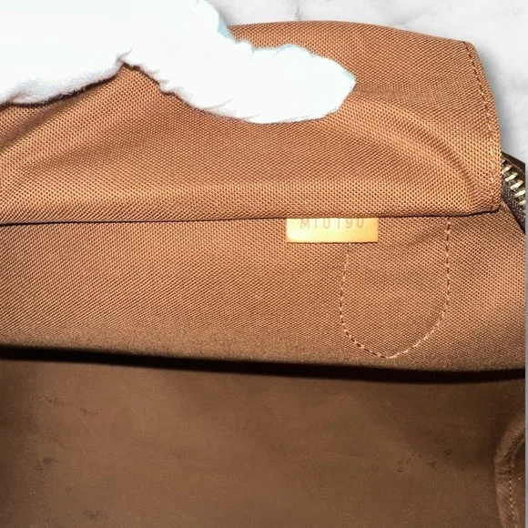 Louis Vuitton 2010 Monogram Montorgueil GM shoulder bag - Picture 3 of 12